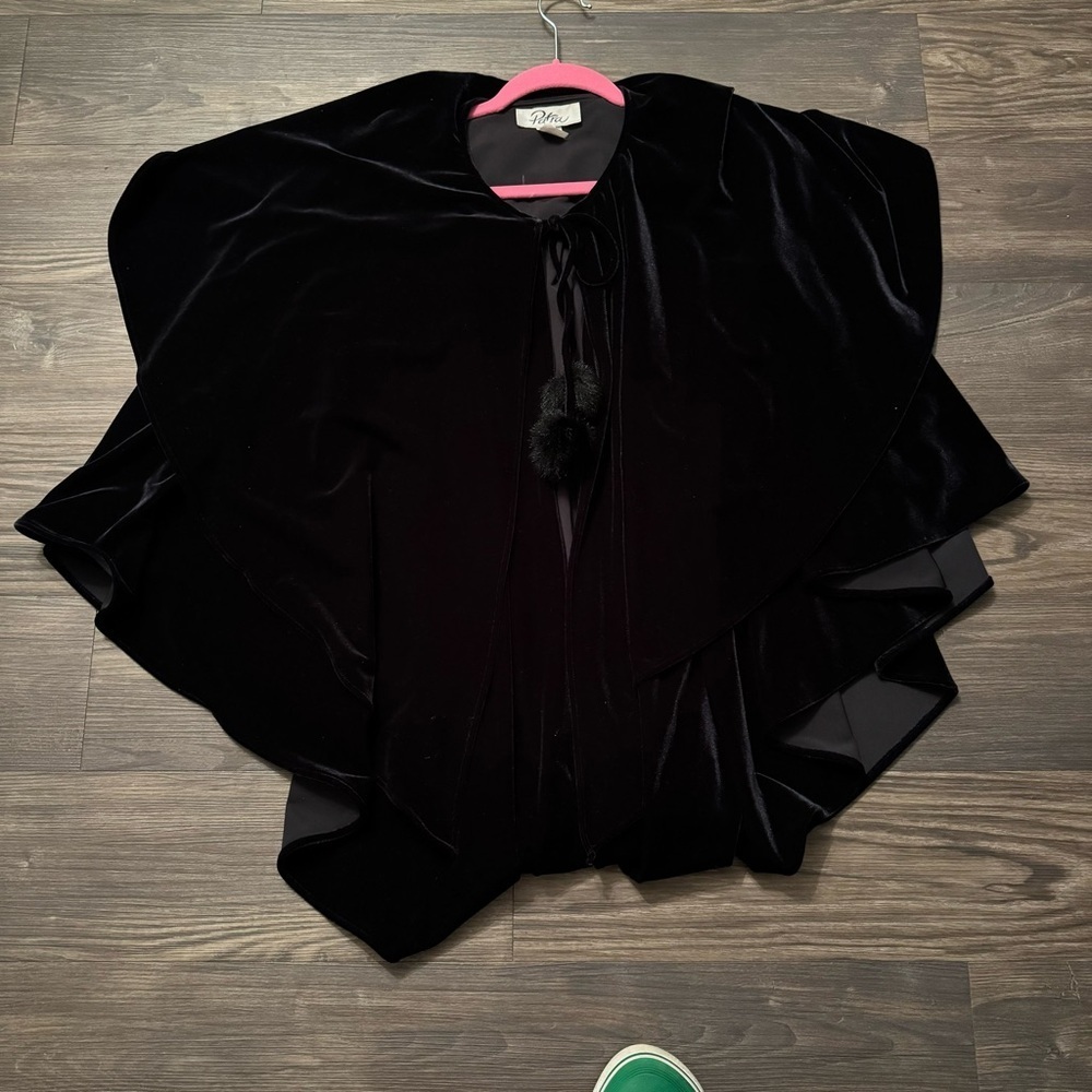 Patra Black Velvet Women's Sweater Cape